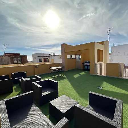 With Patio By Wayra Appartement *